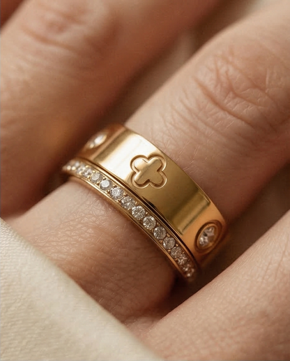 Lisa Clover Ring
