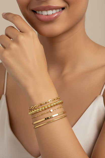Lisa Twisted Bangle