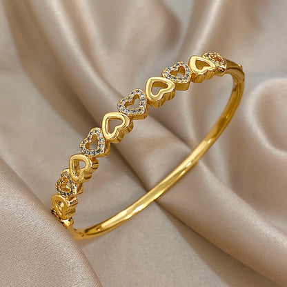 Viola Heart Cuff
