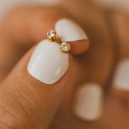 Aris Birthstone Stud Earring