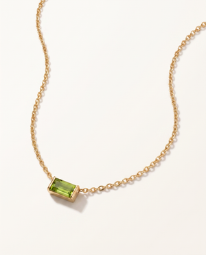 Bianca birthstone necklace gold peridot