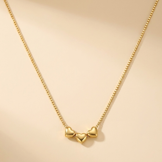 Aria heart necklace gold catalog cover
